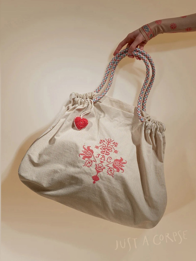 JAC_BINDLE alpinia cross stitch tote - Edelweiss Pinstripe