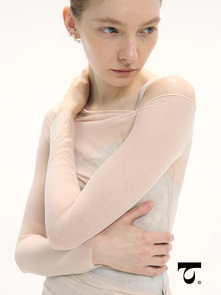 Typha_Asymmetrical One-Shoulder Mesh Top